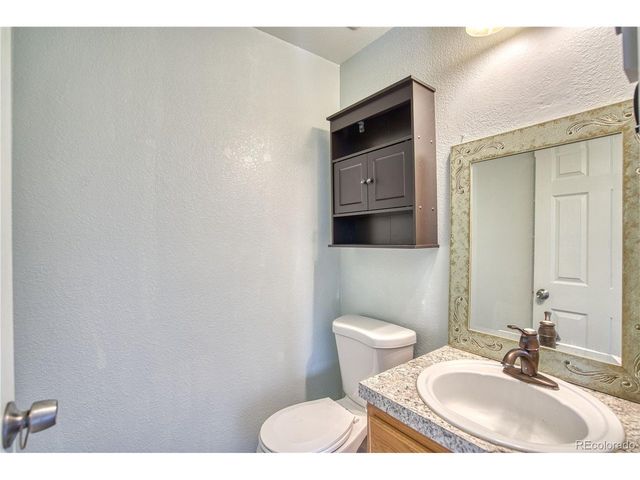4572 Hayler Ave, Loveland, CO 80538