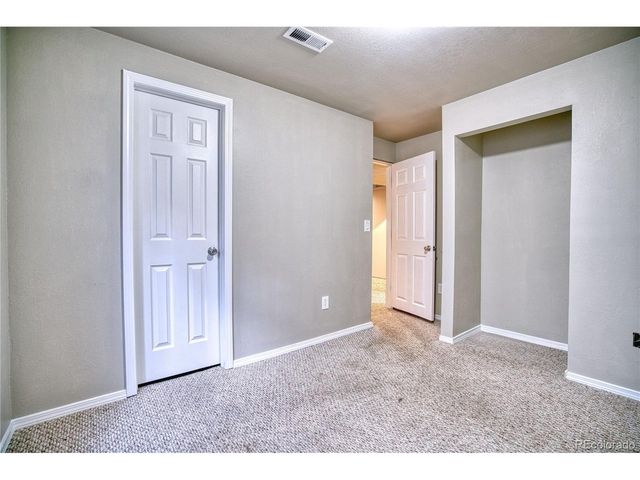 4572 Hayler Ave, Loveland, CO 80538