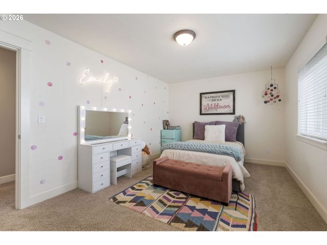 19329 Se 14TH Way, Camas, WA 98607