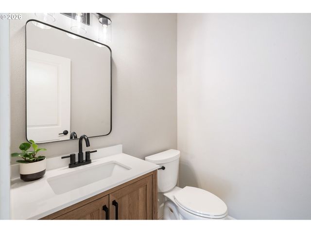 19329 Se 14TH Way, Camas, WA 98607