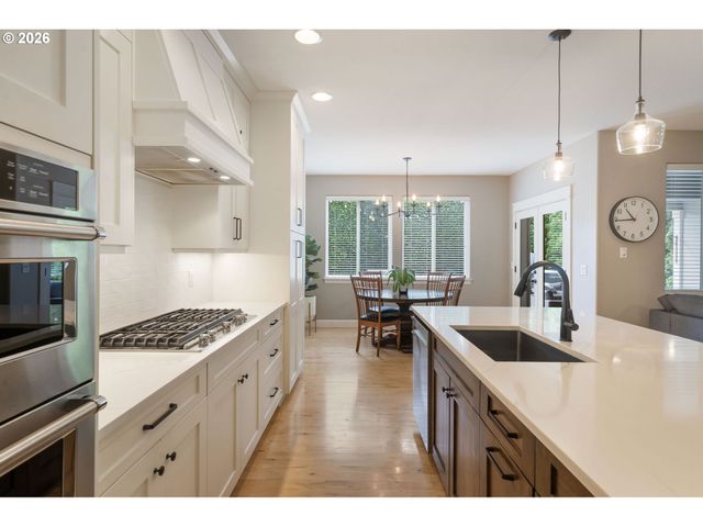 19329 Se 14TH Way, Camas, WA 98607