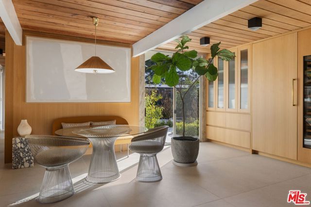 1407 Ellsworth Court, Thousand Oaks, CA 91360