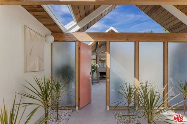 1407 Ellsworth Court, Thousand Oaks, CA 91360