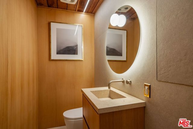 1407 Ellsworth Court, Thousand Oaks, CA 91360