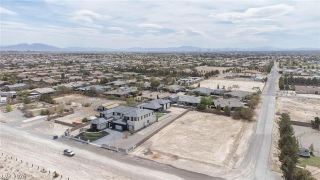 Iron Mountain Road, Las Vegas, NV 89131