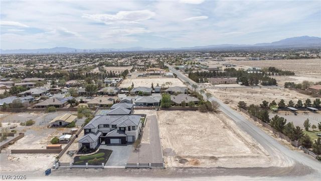 Iron Mountain Road, Las Vegas, NV 89131
