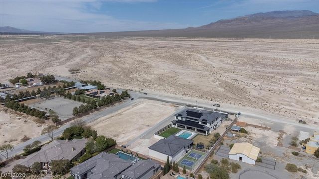 Iron Mountain Road, Las Vegas, NV 89131