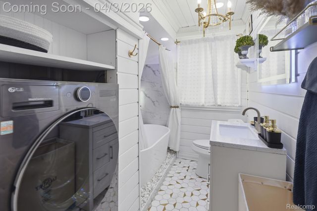 17132 Greenlawn Street, Detroit, MI 48221