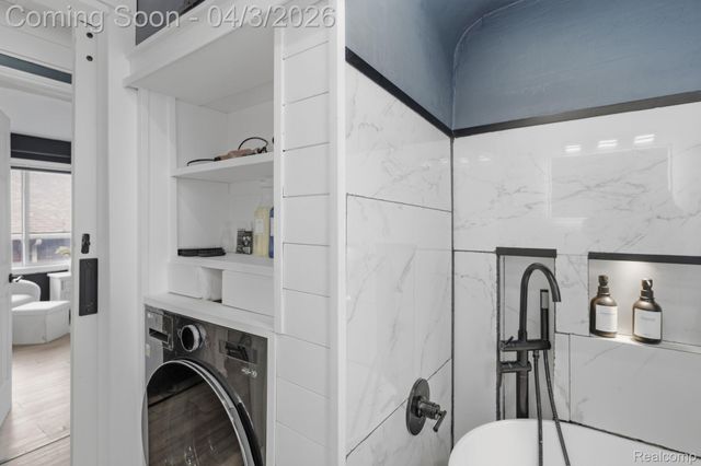 17132 Greenlawn Street, Detroit, MI 48221