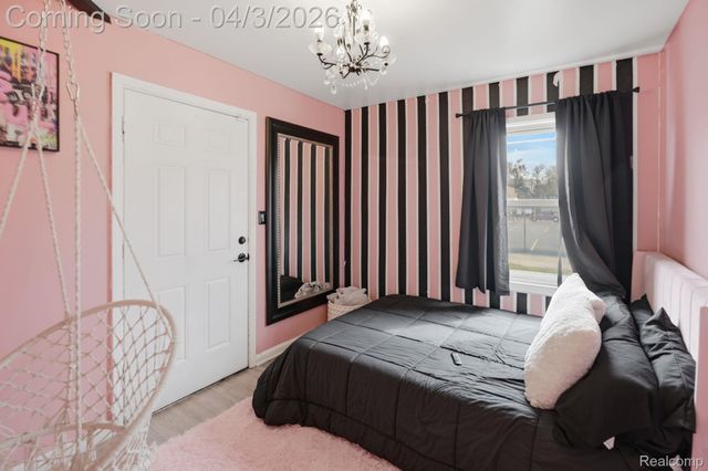 17132 Greenlawn Street, Detroit, MI 48221