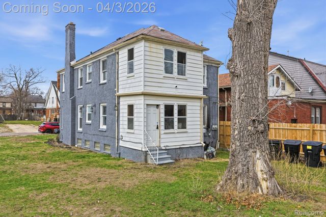 17132 Greenlawn Street, Detroit, MI 48221