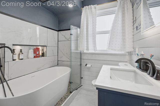 17132 Greenlawn Street, Detroit, MI 48221