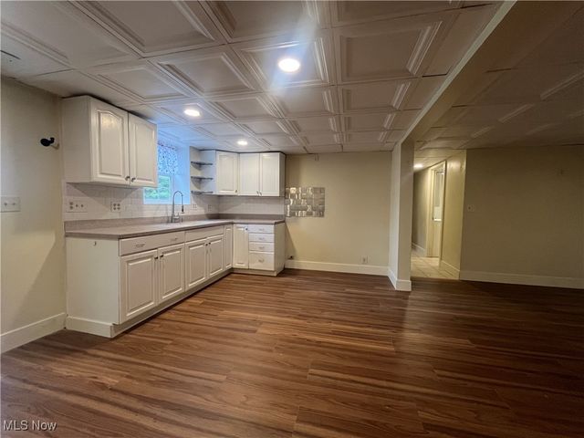 7915 East Pike, Norwich, OH 43767