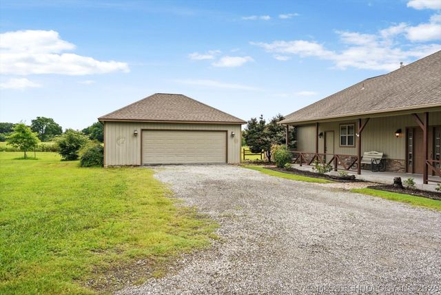 2130 E 4675 Road, Pryor, OK 74361