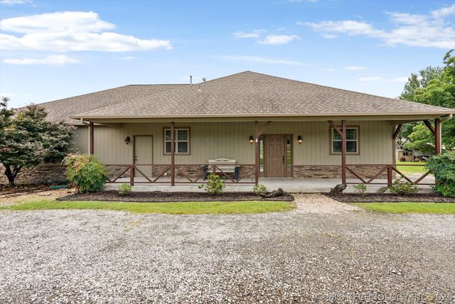 2130 E 4675 Road, Pryor, OK 74361