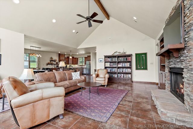 2130 E 4675 Road, Pryor, OK 74361