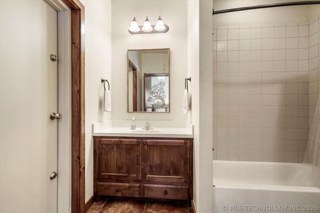 2130 E 4675 Road, Pryor, OK 74361