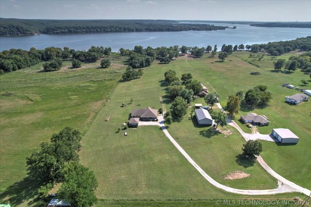 2130 E 4675 Road, Pryor, OK 74361