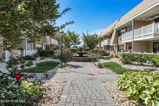 1340 Ocean Avenue 27, Sea Bright, NJ 07760