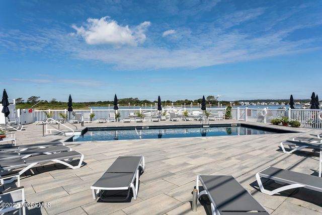 1340 Ocean Avenue 27, Sea Bright, NJ 07760