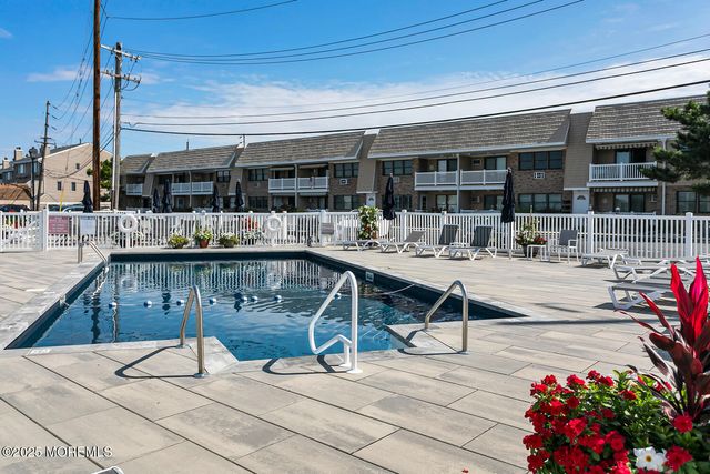 1340 Ocean Avenue 27, Sea Bright, NJ 07760