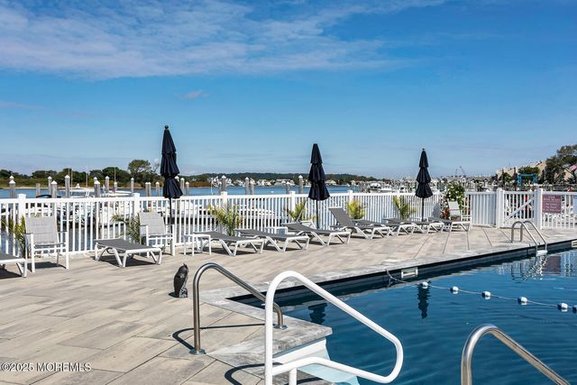 1340 Ocean Avenue 27, Sea Bright, NJ 07760