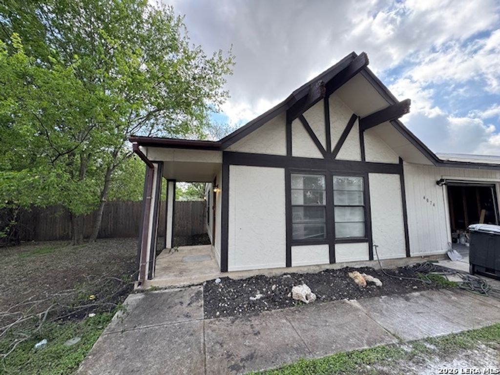 4074 Gallery Sun, San Antonio, TX 78244