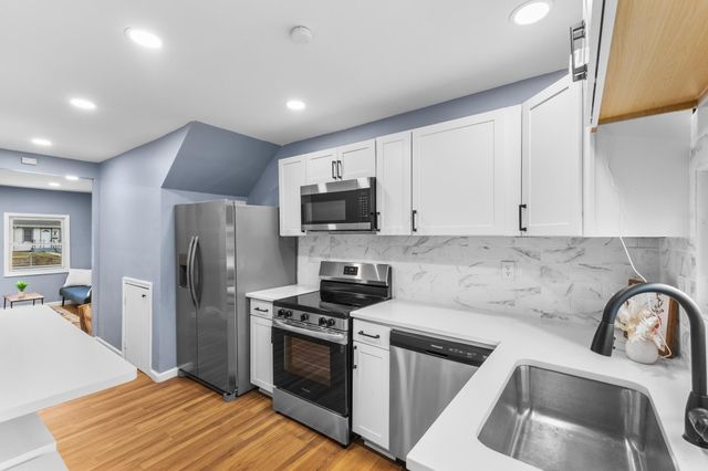 2173 Lexington Avenue, Columbus, OH 43211