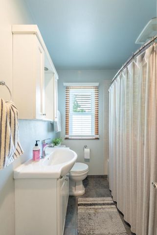 7005 40th AVENUE, Kenosha, WI 53142