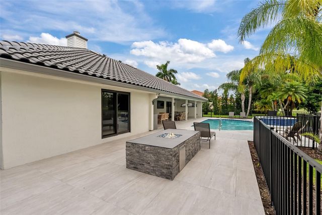 8611 Gullane Court, Palm Beach Gardens, FL 33412