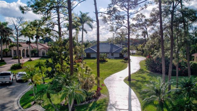 8611 Gullane Court, Palm Beach Gardens, FL 33412