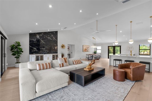 8611 Gullane Court, Palm Beach Gardens, FL 33412