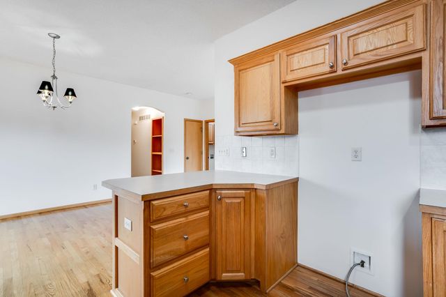 10118 W Bella Vista Ct, Wichita, KS 67212