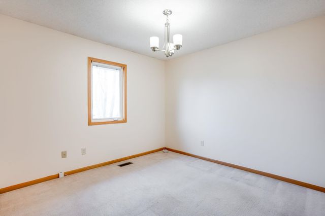 10118 W Bella Vista Ct, Wichita, KS 67212