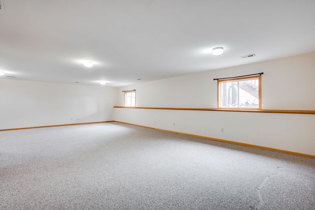 10118 W Bella Vista Ct, Wichita, KS 67212