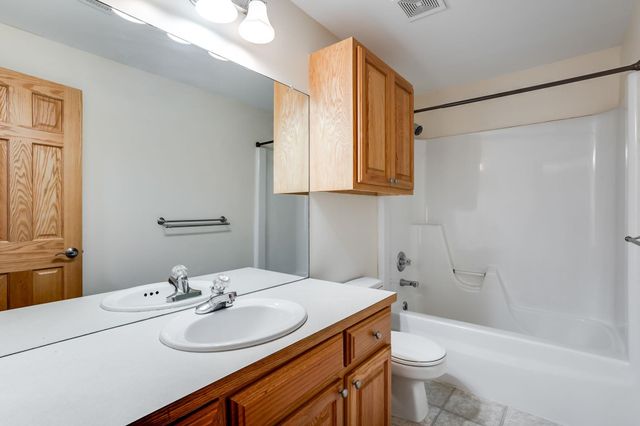 10118 W Bella Vista Ct, Wichita, KS 67212