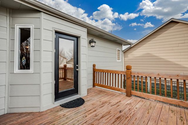 10118 W Bella Vista Ct, Wichita, KS 67212