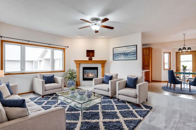 10118 W Bella Vista Ct, Wichita, KS 67212