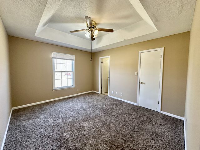 549 Donna Dr, Clarksville, TN 37042