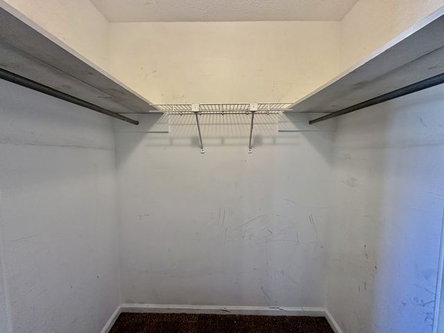 549 Donna Dr, Clarksville, TN 37042