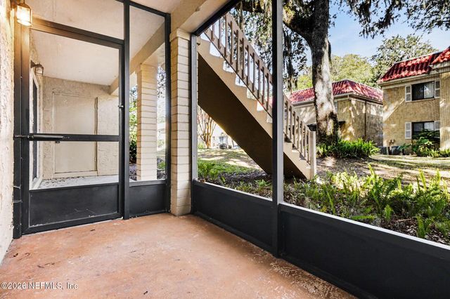 5811 ATLANTIC Boulevard 211, Jacksonville, FL 32207