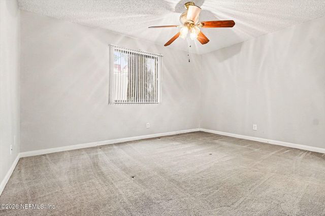 5811 ATLANTIC Boulevard 211, Jacksonville, FL 32207