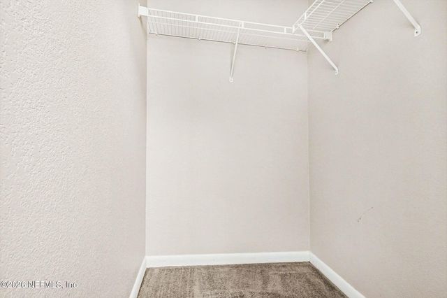 5811 ATLANTIC Boulevard 211, Jacksonville, FL 32207