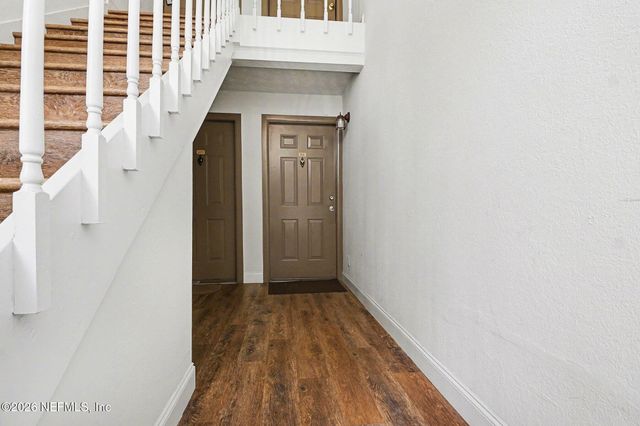 5811 ATLANTIC Boulevard 211, Jacksonville, FL 32207