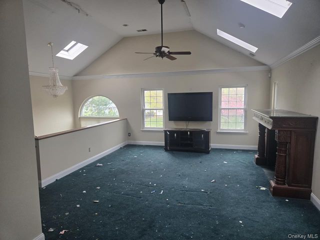 25 Pinecone Lane, Islandia, NY 11749