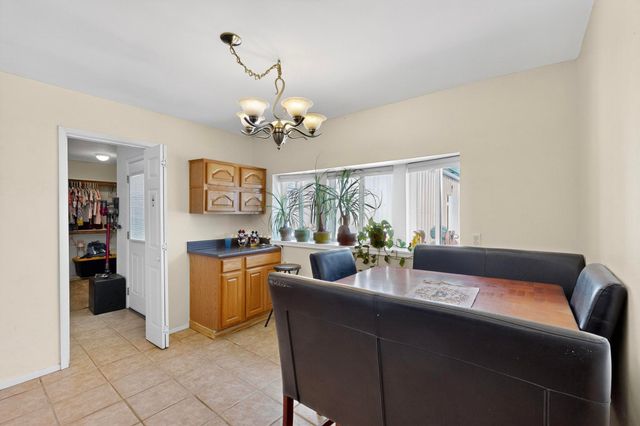 7126 CECILIA Drive SW, Albuquerque, NM 87105