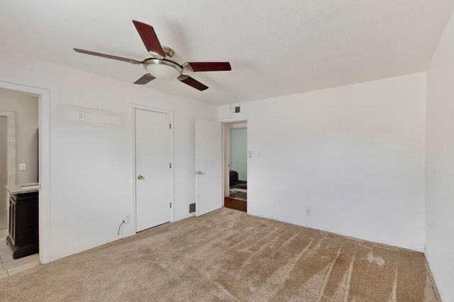 7126 CECILIA Drive SW, Albuquerque, NM 87105