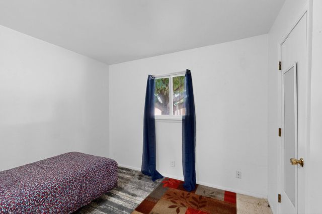 7126 CECILIA Drive SW, Albuquerque, NM 87105