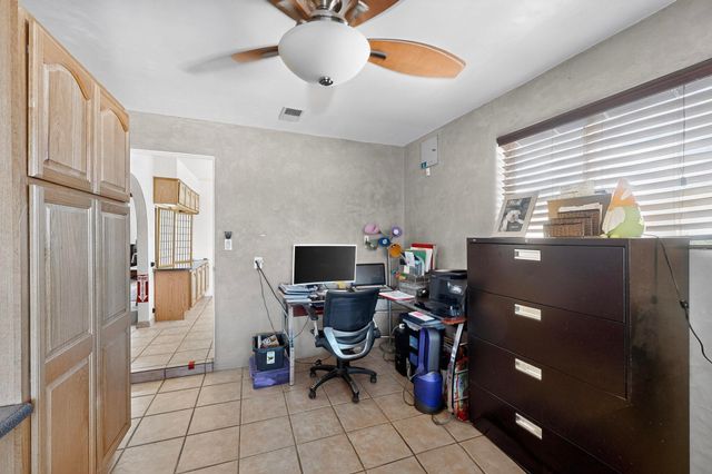 7126 CECILIA Drive SW, Albuquerque, NM 87105