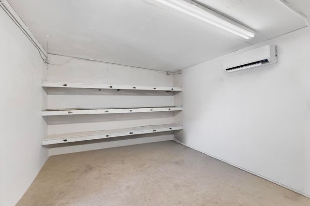 7126 CECILIA Drive SW, Albuquerque, NM 87105